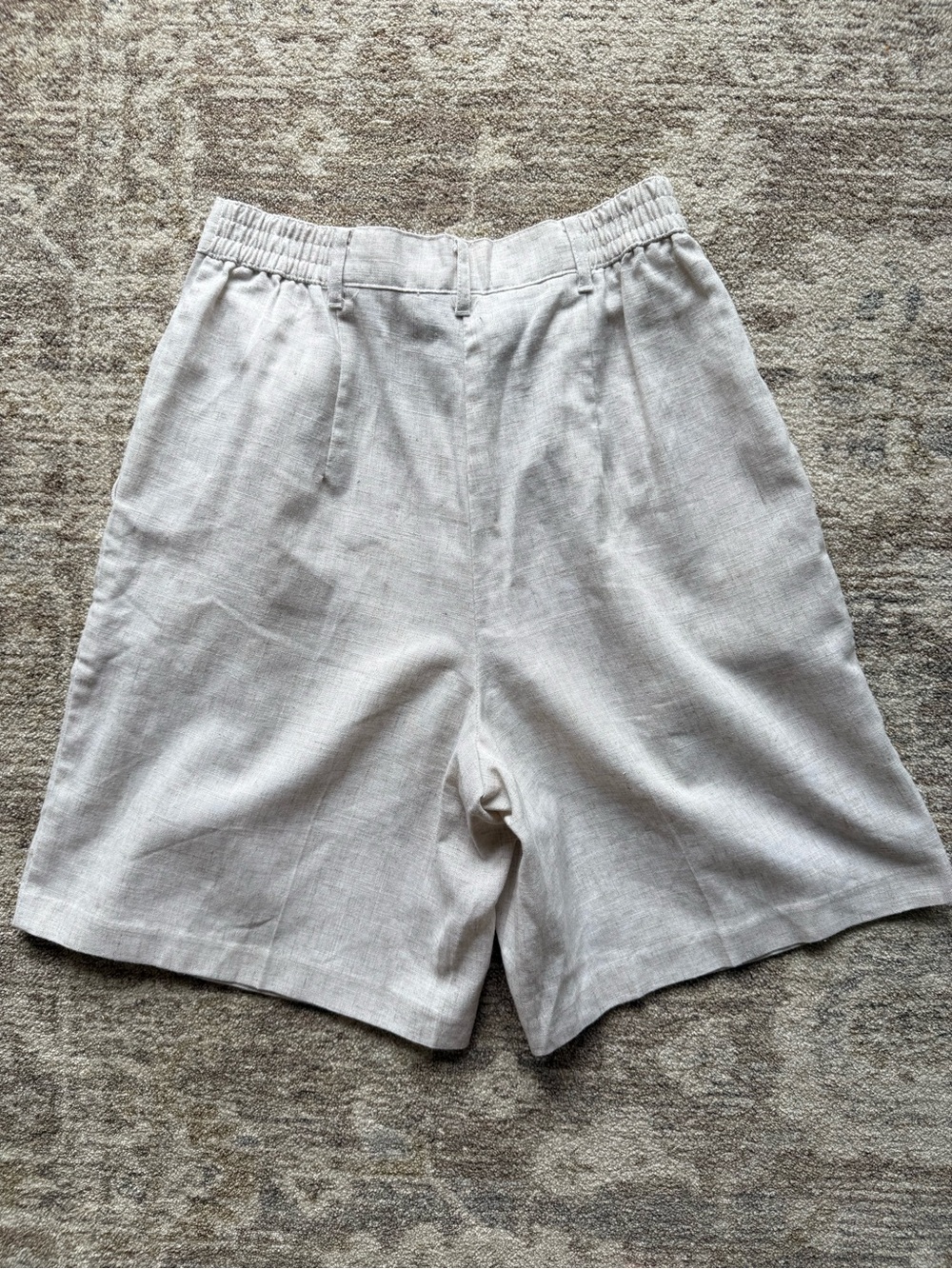 Vintage Sag Harbor Beige High-Waist Bermuda Shorts - Picture 4 of 11